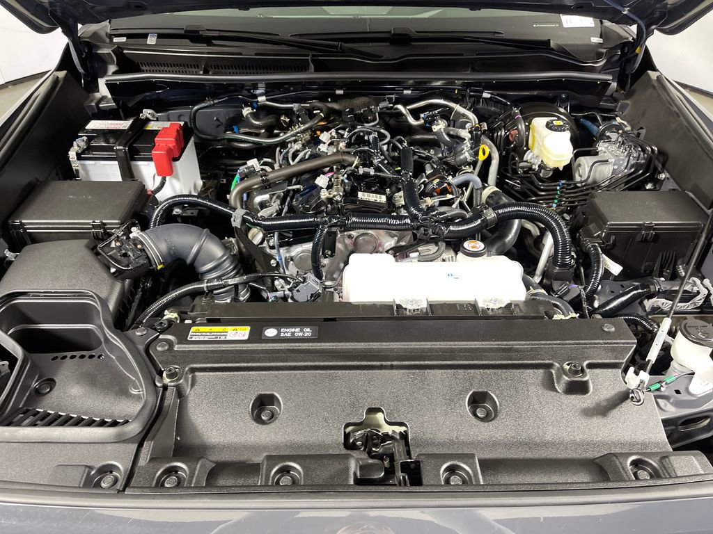 Certified 2025 Toyota 4Runner SR5 RWD image 9