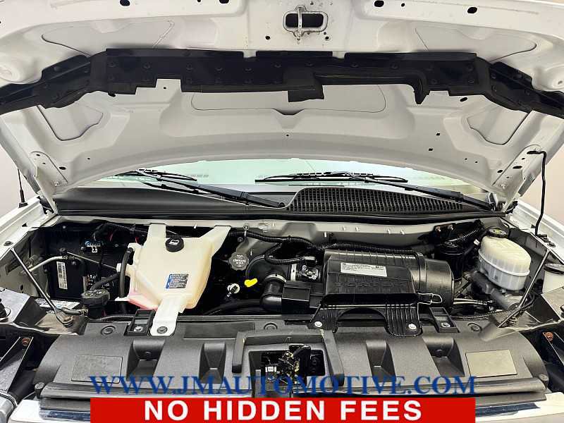Used 2020 GMC Savana 2500 w/ Driver Convenience Package image 10
