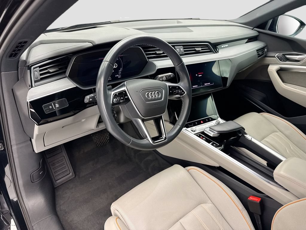 Certified 2024 Audi Q8 e-tron Prestige w/ Prestige Package AWD/4WD image 9