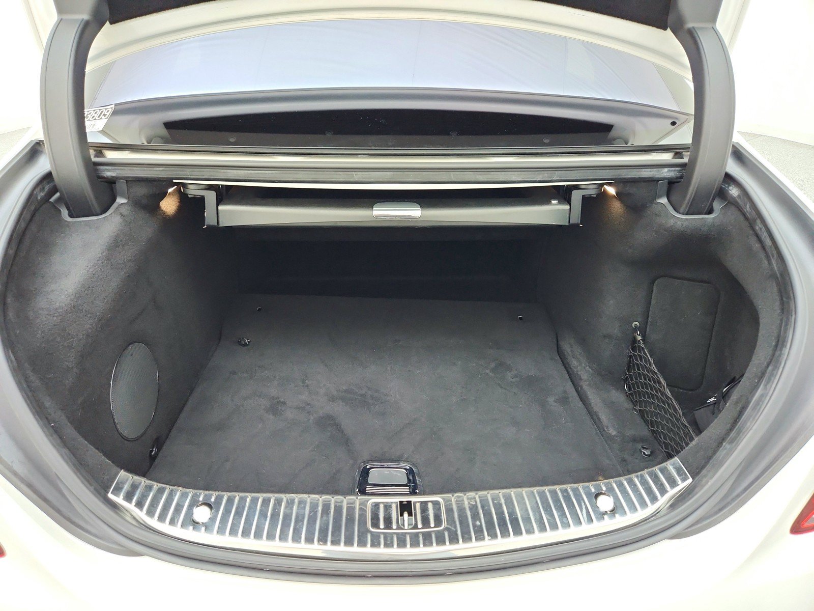 Used 2018 Mercedes-Benz S 560 Sedan image 34