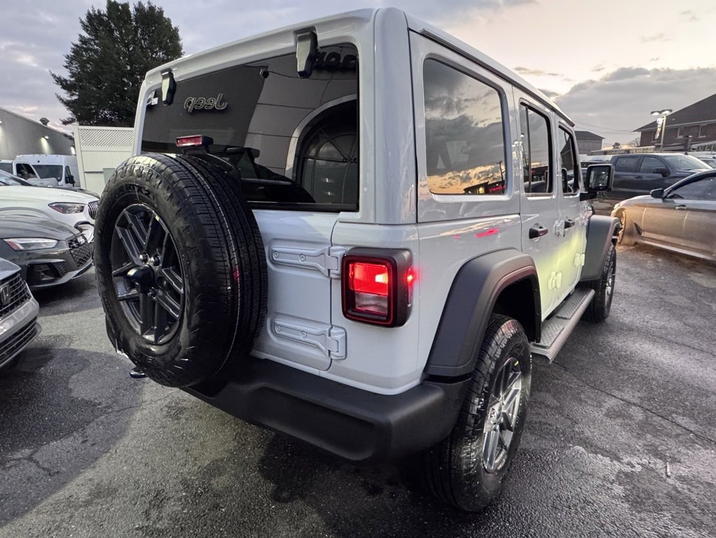New 2026 Jeep Wrangler Sport S image 7
