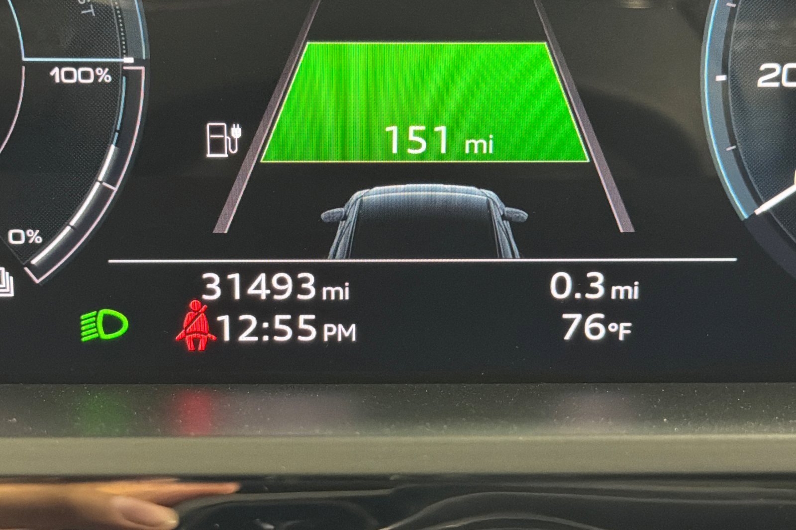 Certified 2023 Audi e-tron Premium w/ Convenience Plus Package AWD/4WD image 24