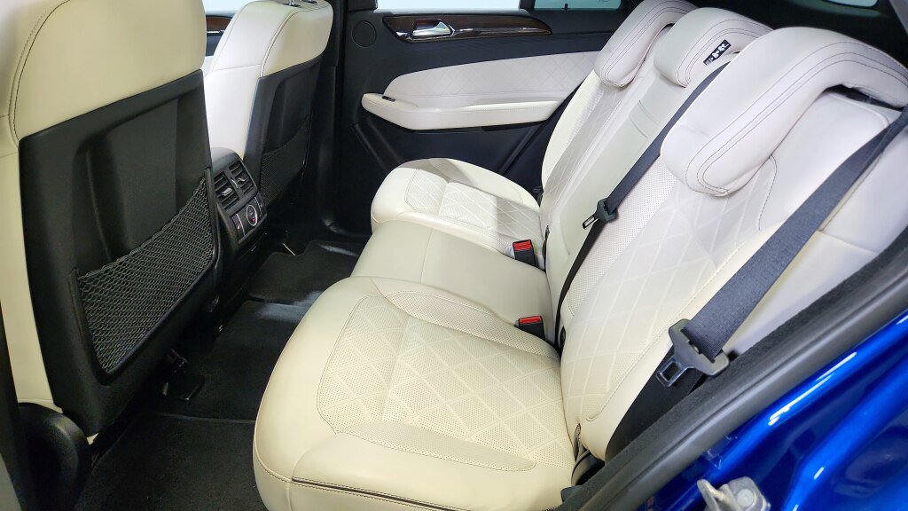 Used 2018 Mercedes-Benz GLE 43 AMG 4MATIC w/ Premium 3 Package image 24