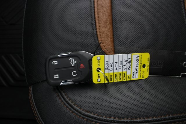 Used 2021 GMC Sierra 1500 AT4 w/ AT4 Premium Package image 9