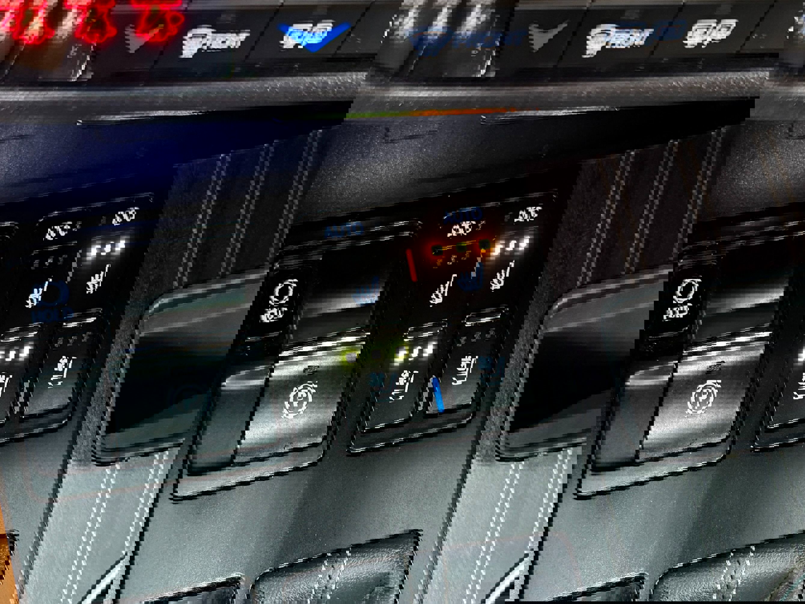 Used 2022 Lexus RX 350 AWD w/ Luxury Package image 25