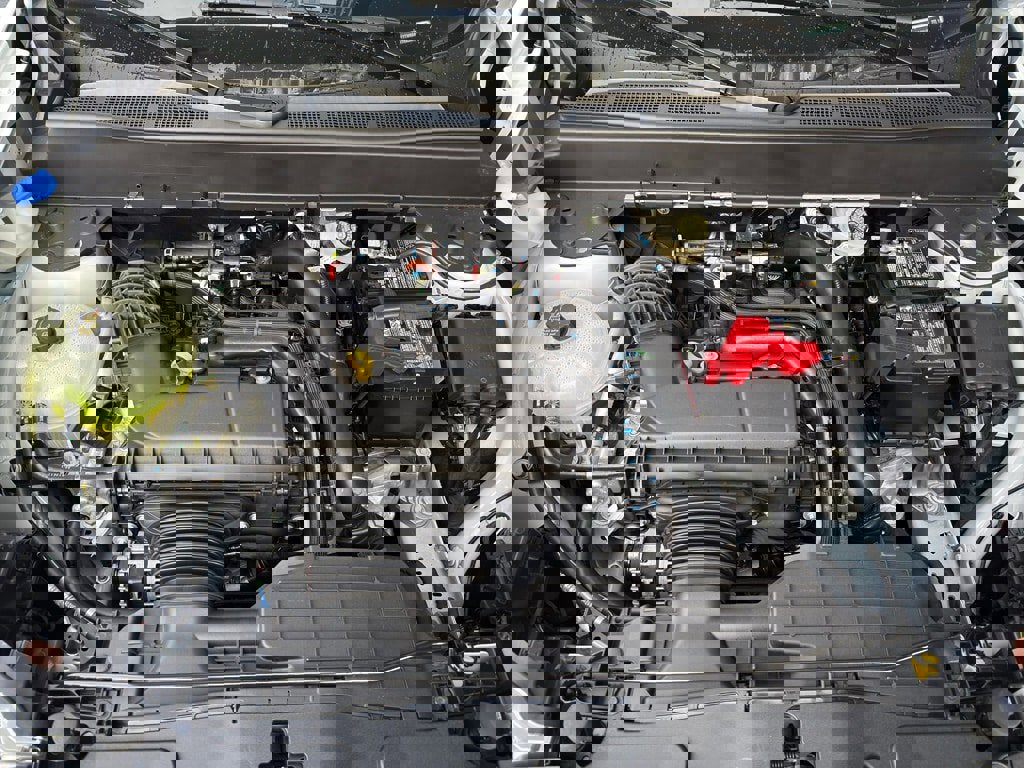 New 2026 Ford Maverick Lariat image 44