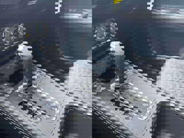 New 2025 Nissan Kicks SV w/ SV Premium Package image 27