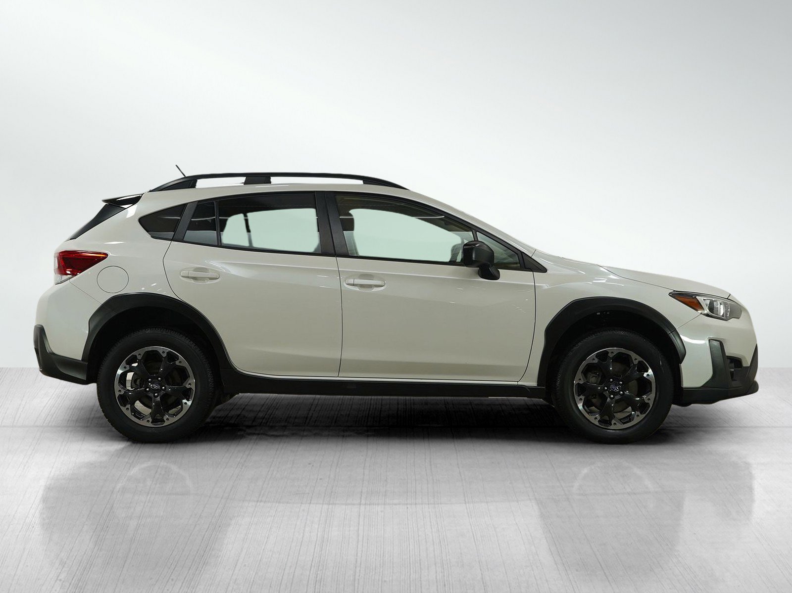 Used 2022 Subaru Crosstrek 2.0i image 6