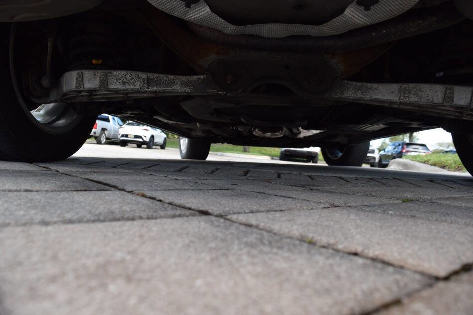 Used 2011 Volvo XC70 3.2 w/ Premium Pkg image 96