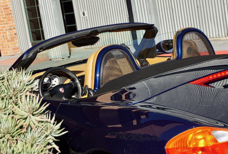Used 2002 Porsche Boxster S image 24