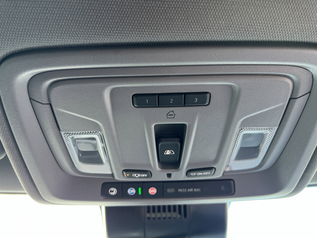 New 2025 GMC Sierra 1500 Elevation image 28