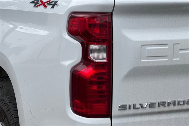Used 2025 Chevrolet Silverado 1500 LT image 45