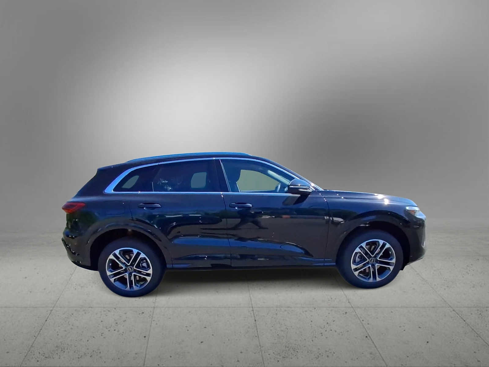 New 2026 Audi Q5 Premium AWD/4WD image 9