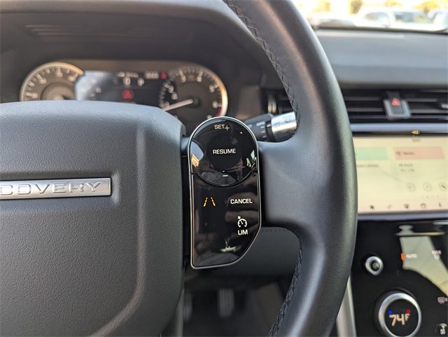 Used 2020 Land Rover Discovery Sport image 22