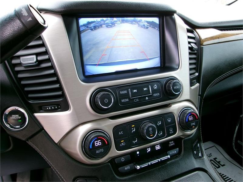 Used 2017 GMC Yukon Denali image 34