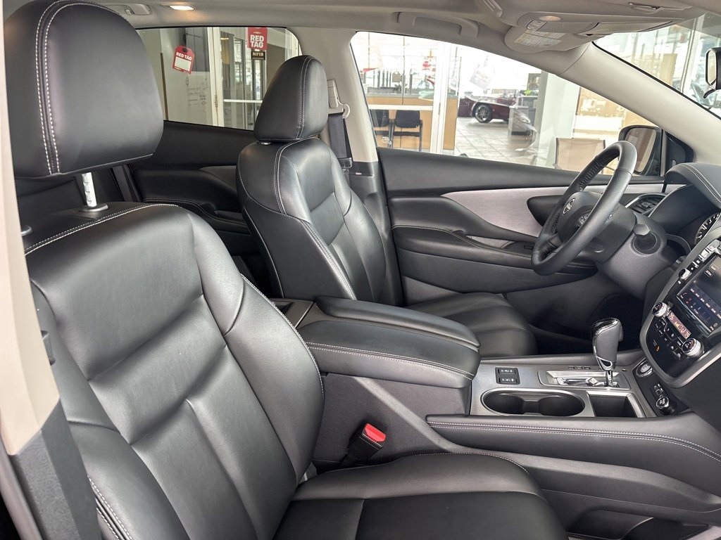 Used 2024 Nissan Murano SV image 35