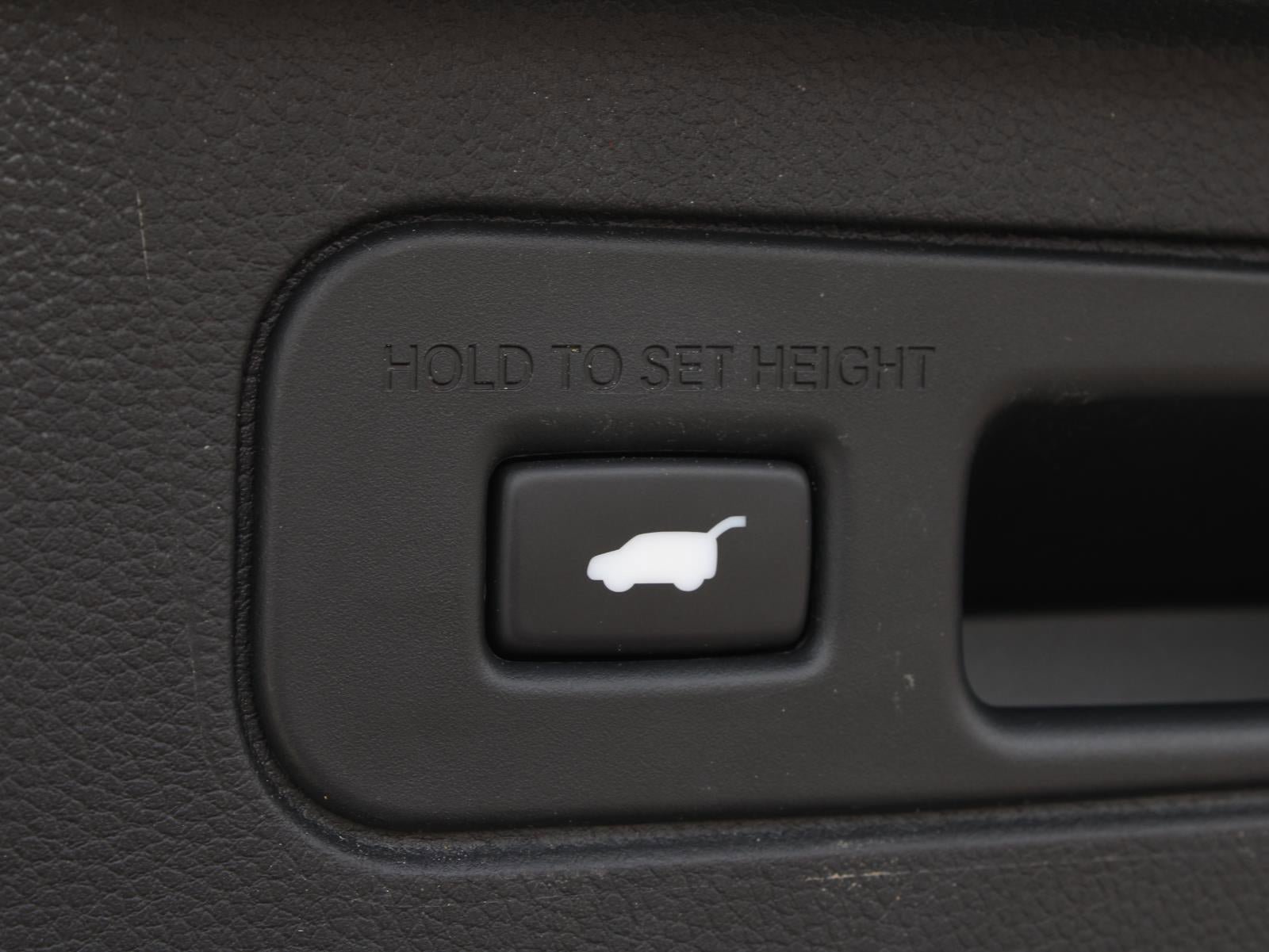 Used 2024 Honda Pilot Elite image 9