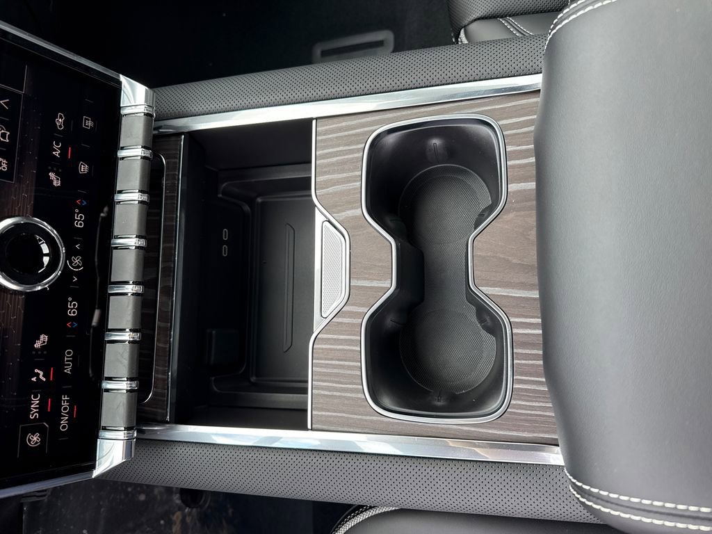 New 2025 GMC Sierra EV Denali image 29