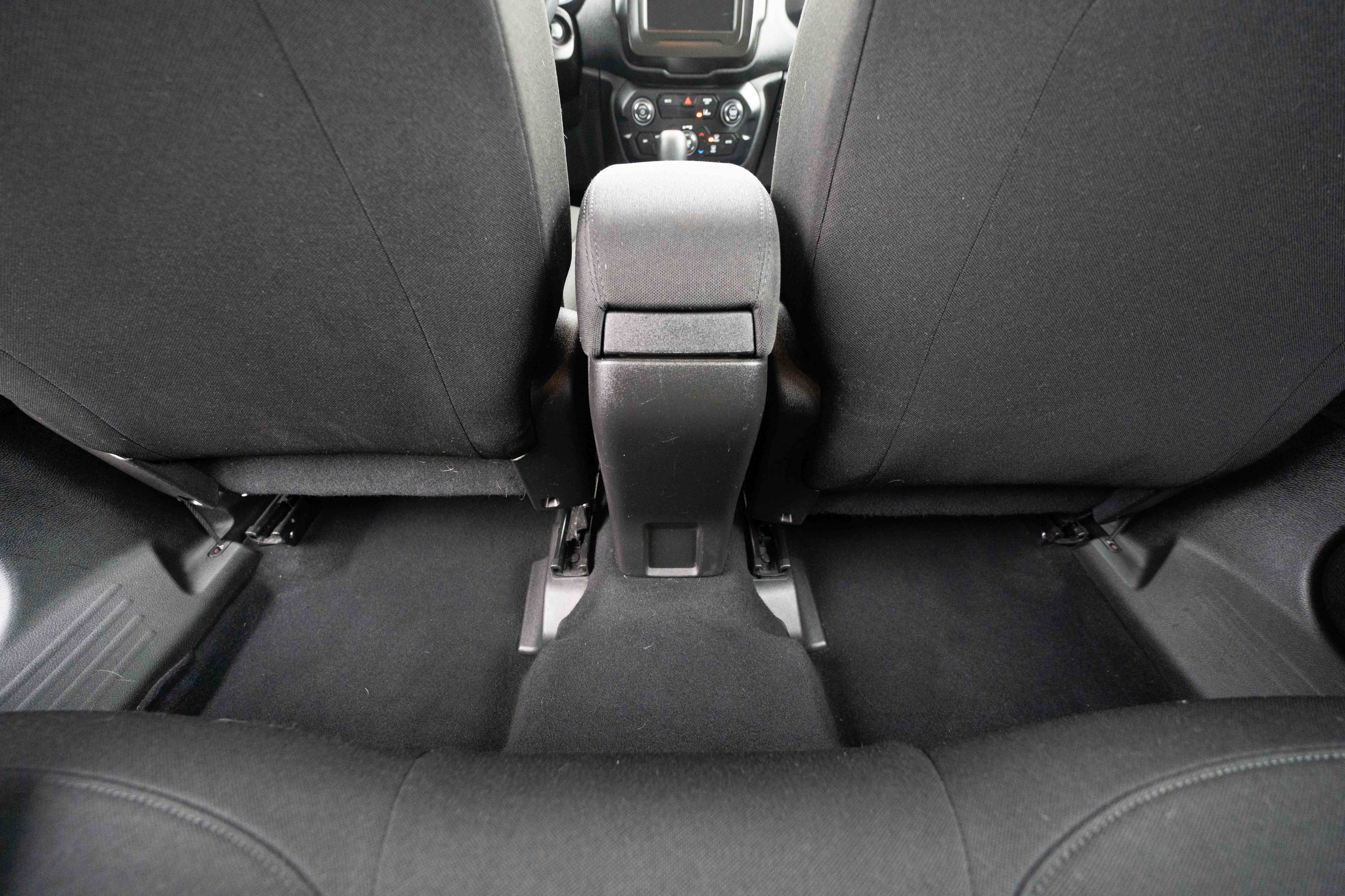 Used 2021 Jeep Renegade Sport image 22