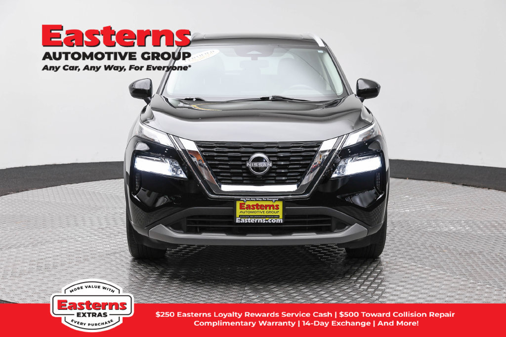 Used 2023 Nissan Rogue SV w/ SV Premium B Package AWD/4WD image 3