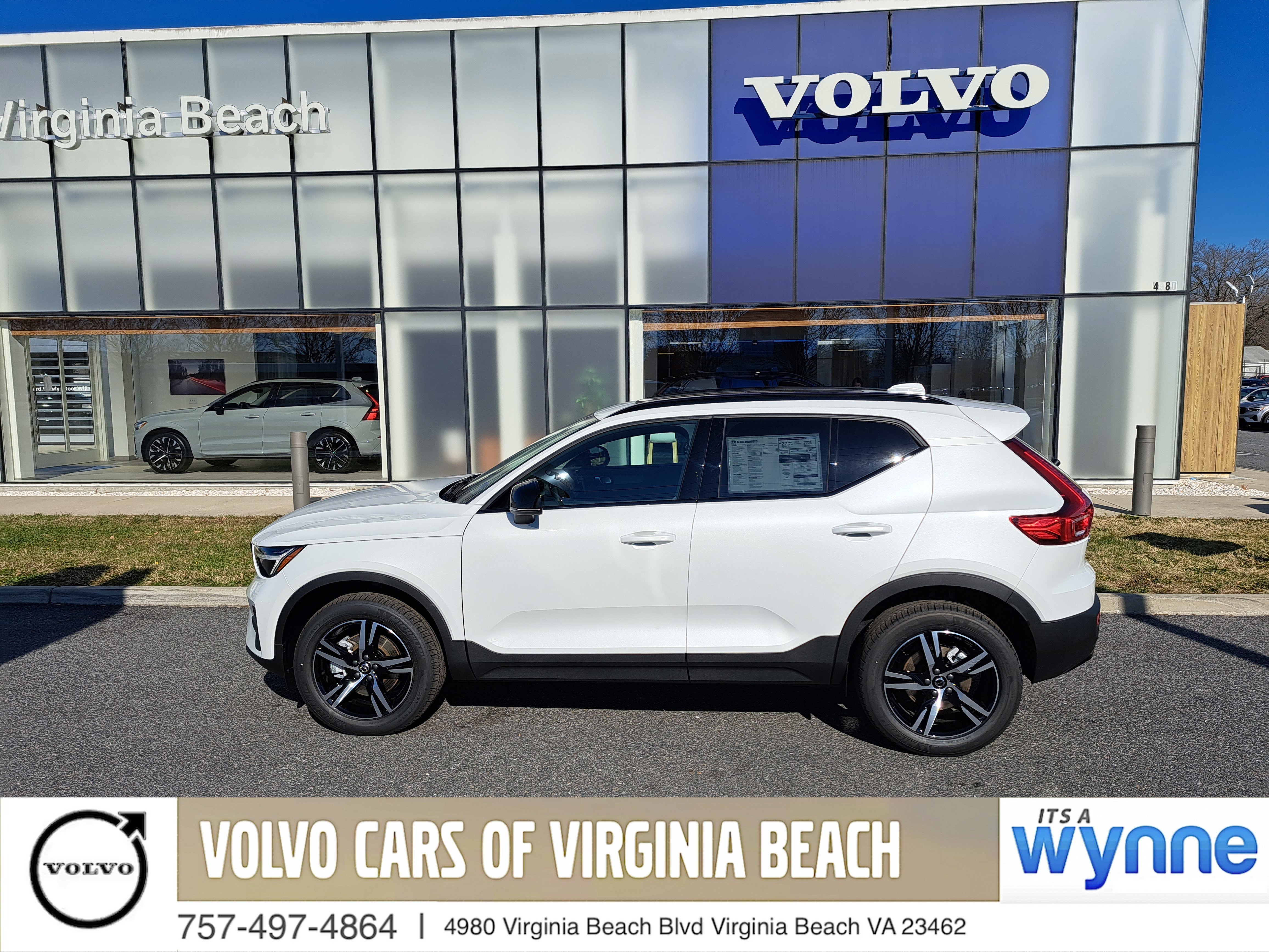 New 2026 Volvo XC40 B4 Core w/ Climate Package image 1