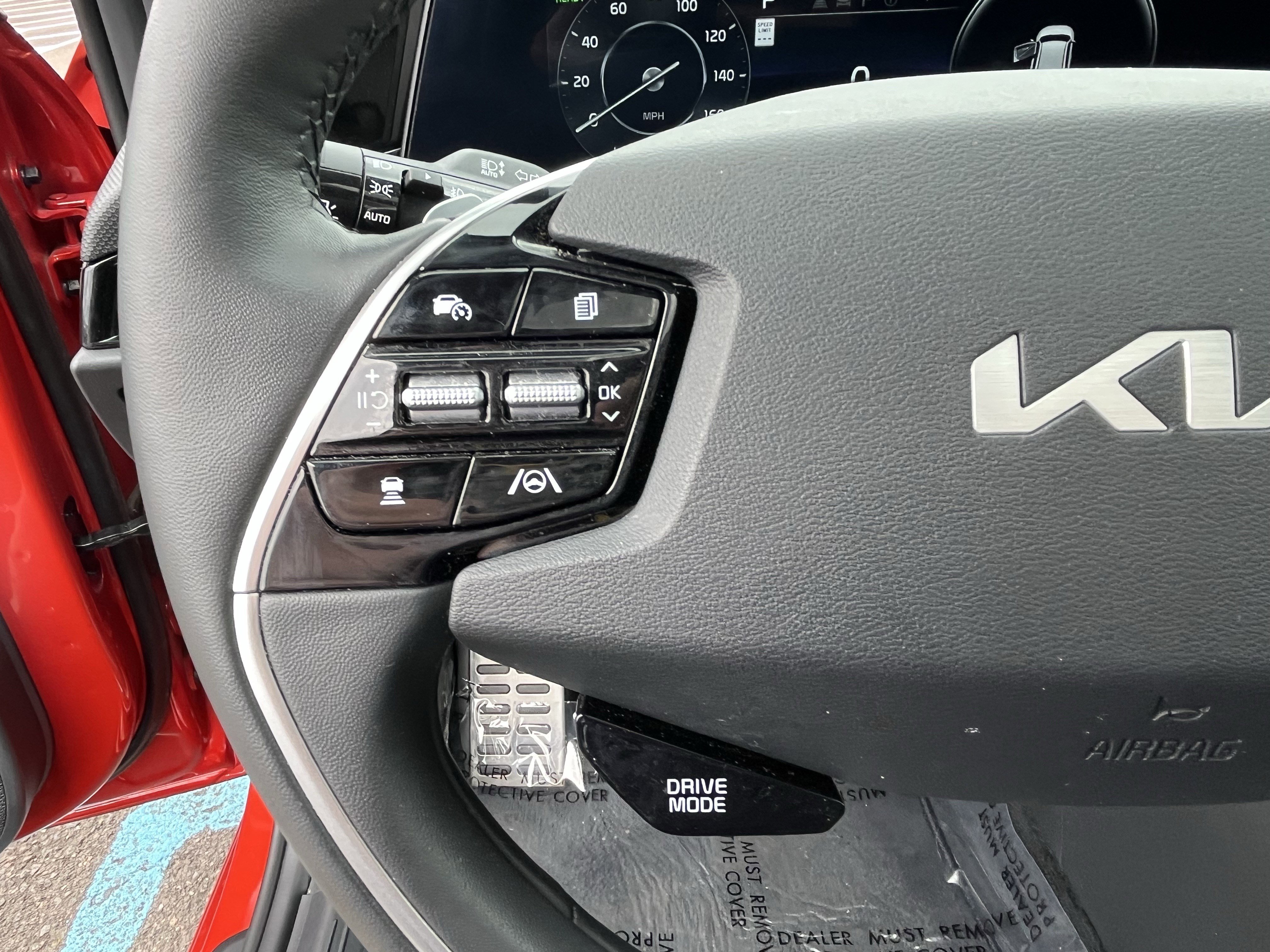 Used 2023 Kia Niro Wave w/ Wave Preserve Package FWD image 21