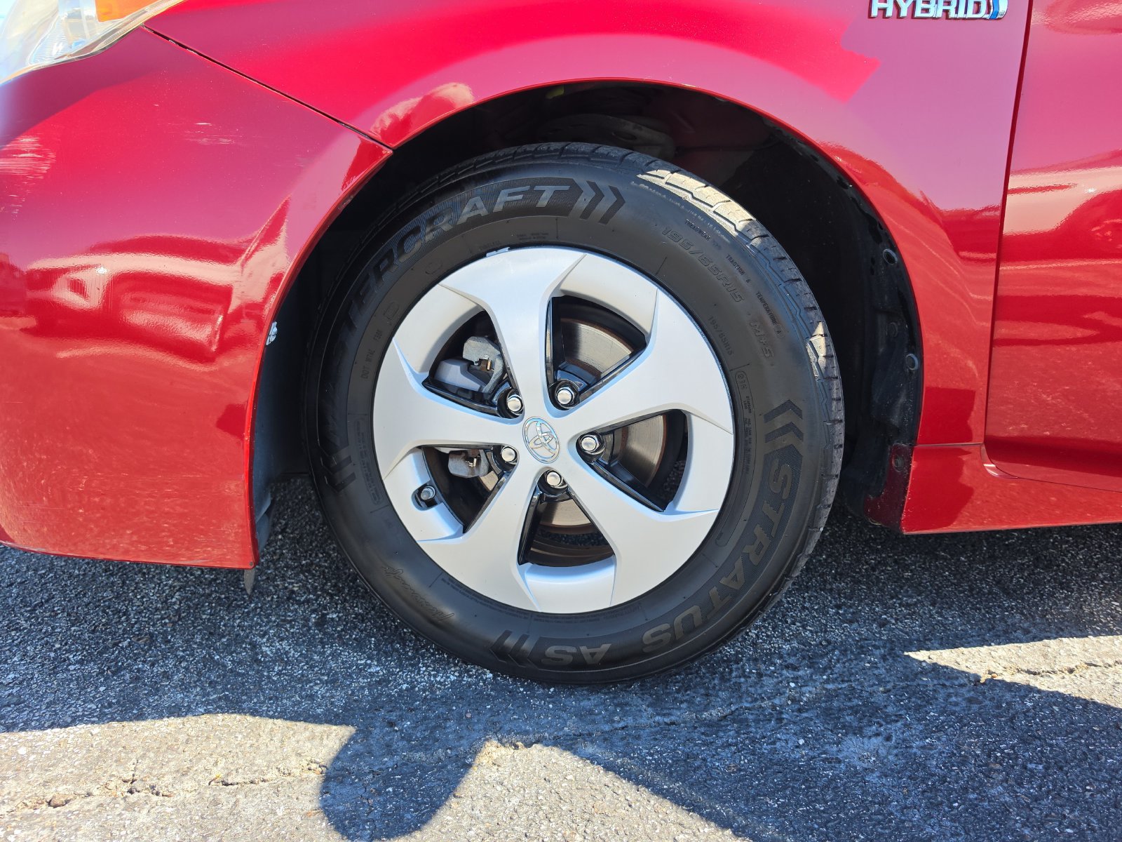 Used 2015 Toyota Prius Two FWD image 26