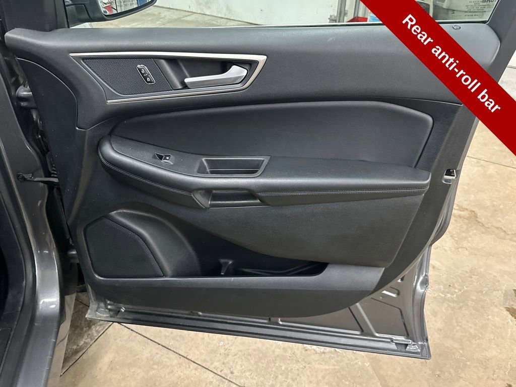 Used 2023 Ford Edge SEL image 45