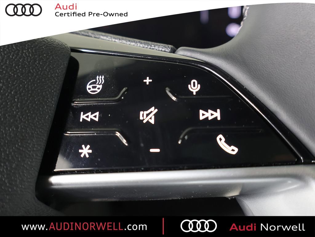 Certified 2025 Audi Q5 Prestige image 31