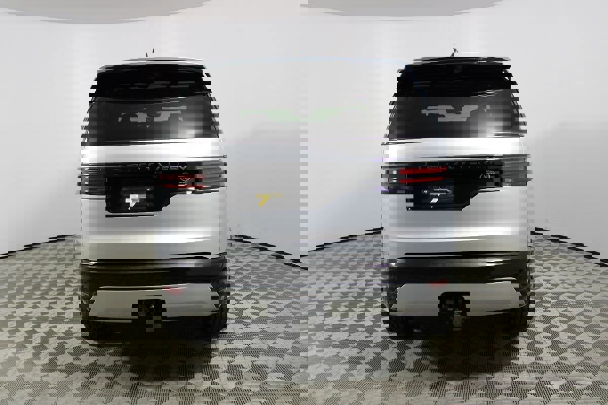 Used 2022 Land Rover Discovery S R-Dynamic image 42