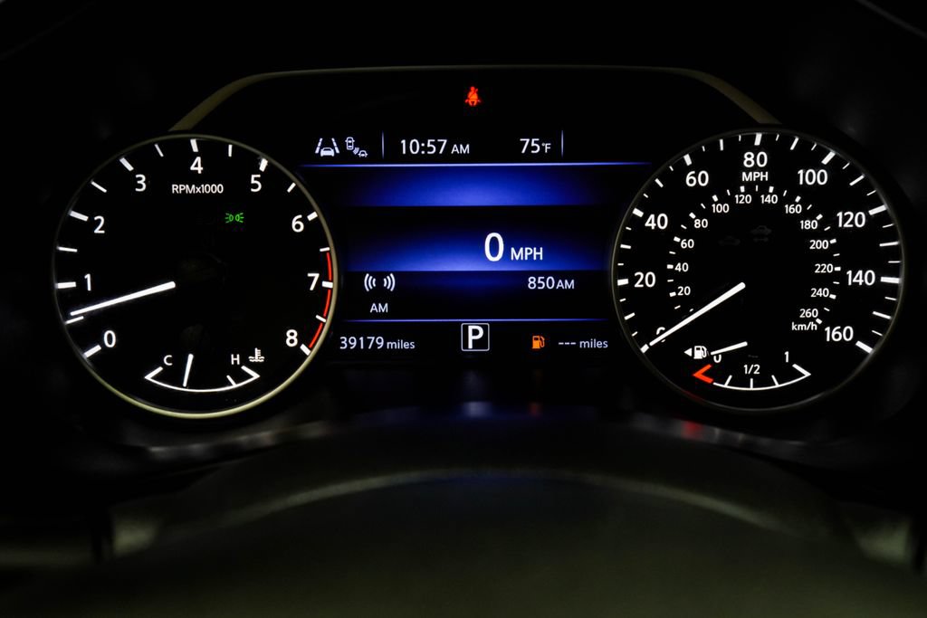 Used 2023 Nissan Murano SV AWD/4WD image 36