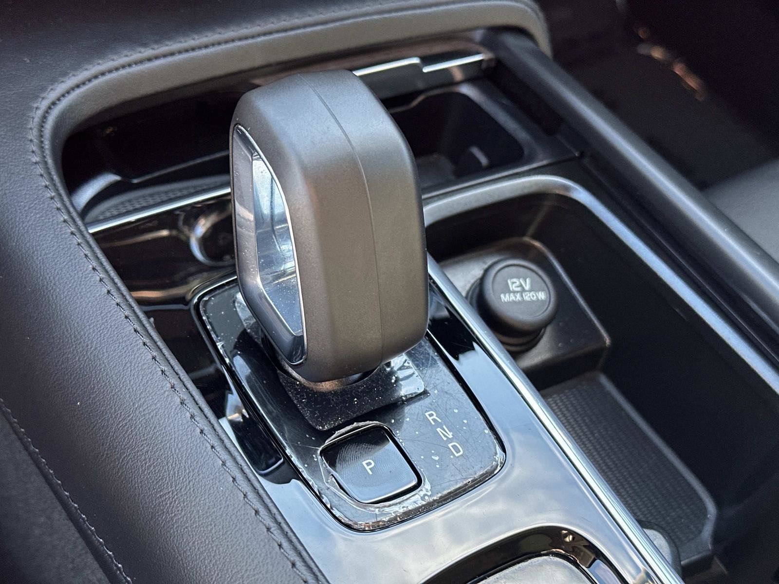 Certified 2024 Volvo V90 B6 Cross Country Plus w/ Climate Package image 14