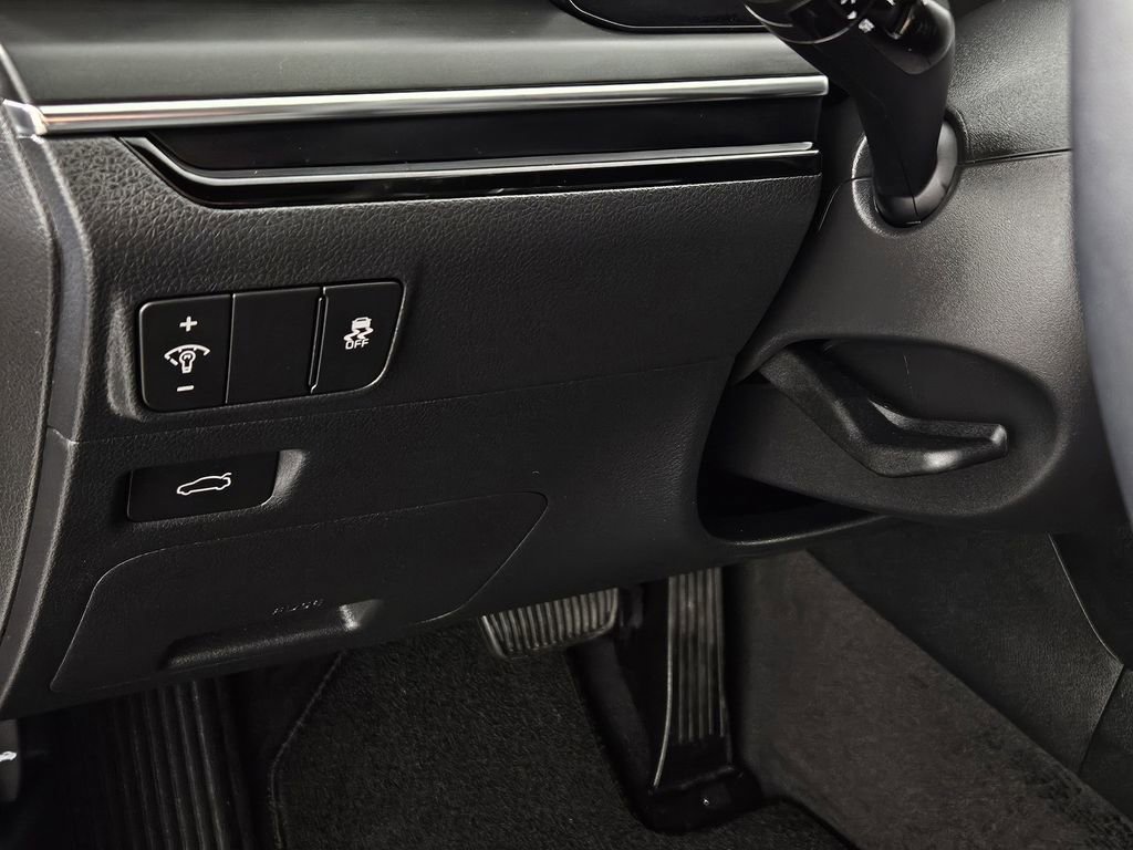 Used 2026 Kia K5 GT w/ GT1 Package FWD image 26