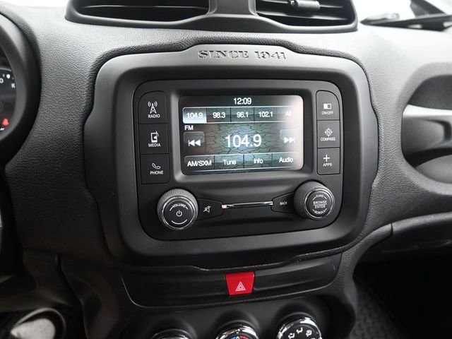 Used 2016 Jeep Renegade Trailhawk AWD/4WD image 34
