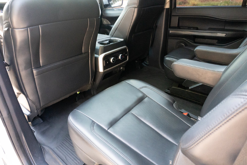 Used 2024 Ford Expedition Max XLT RWD image 23
