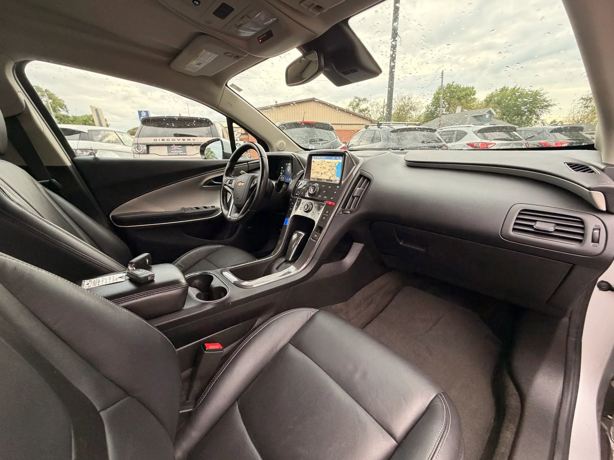 Used 2015 Chevrolet Volt Premium w/ Premium Trim Package FWD image 19