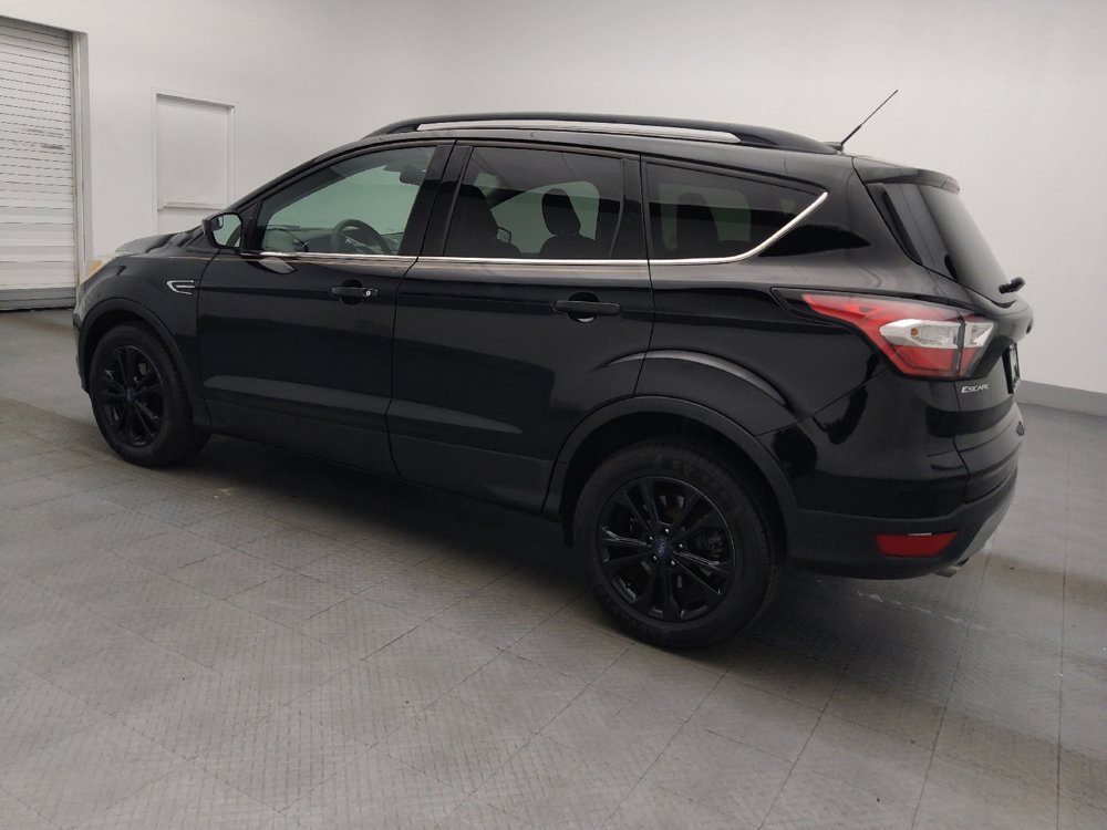 Used 2018 Ford Escape SE FWD image 3
