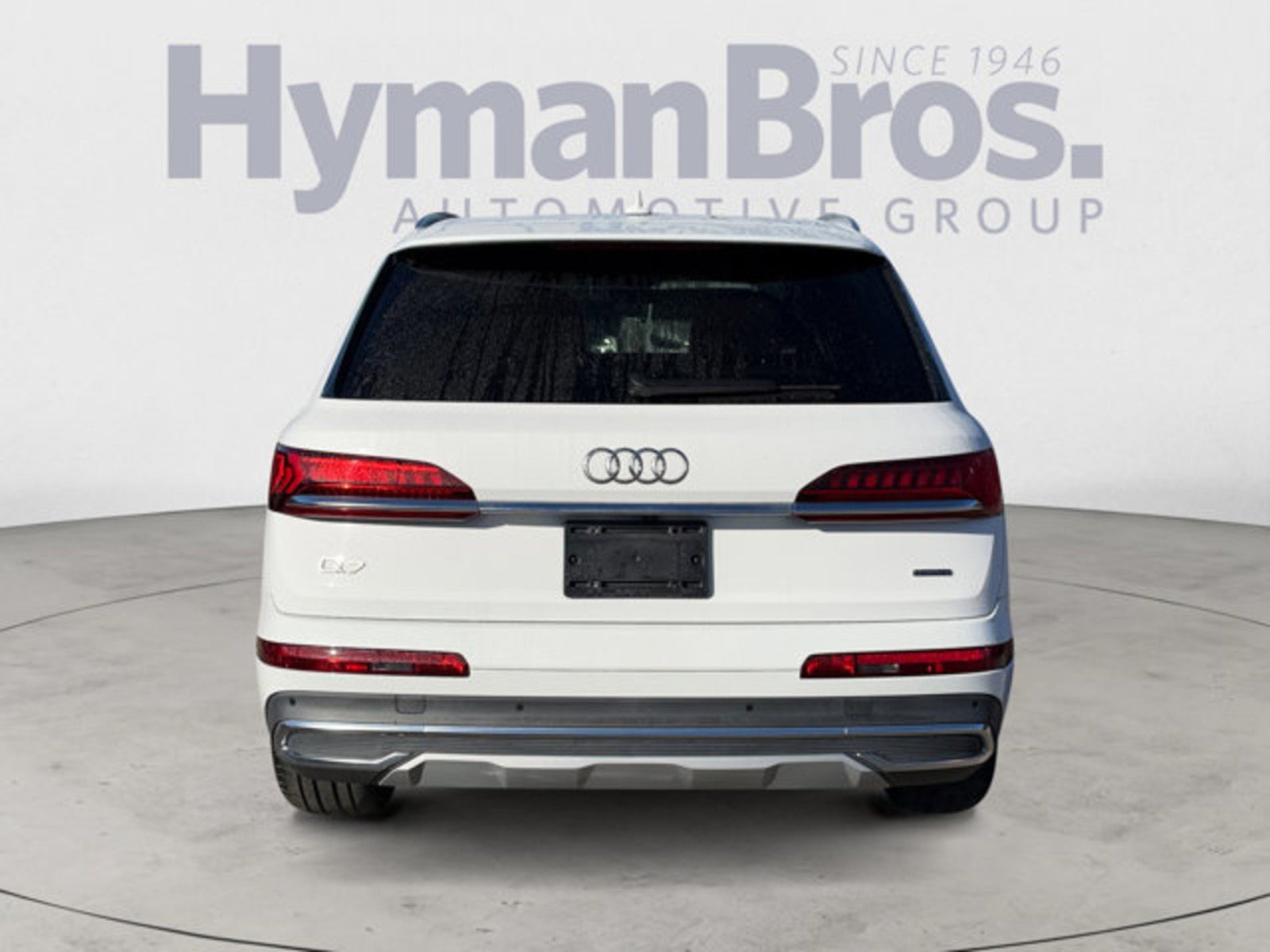 Used 2023 Audi Q7 2.0T Premium w/ Convenience Package AWD/4WD image 4
