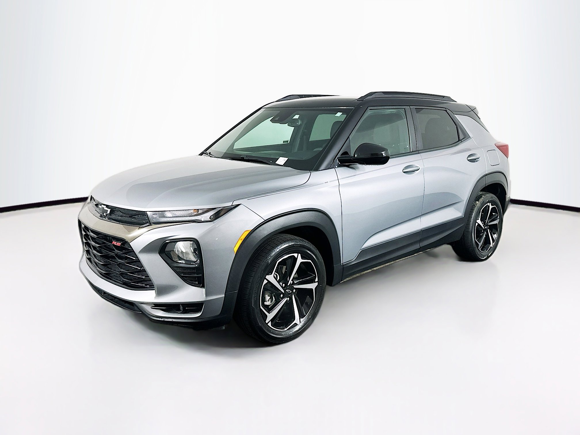 Used 2023 Chevrolet TrailBlazer RS w/ Convenience Package image 3