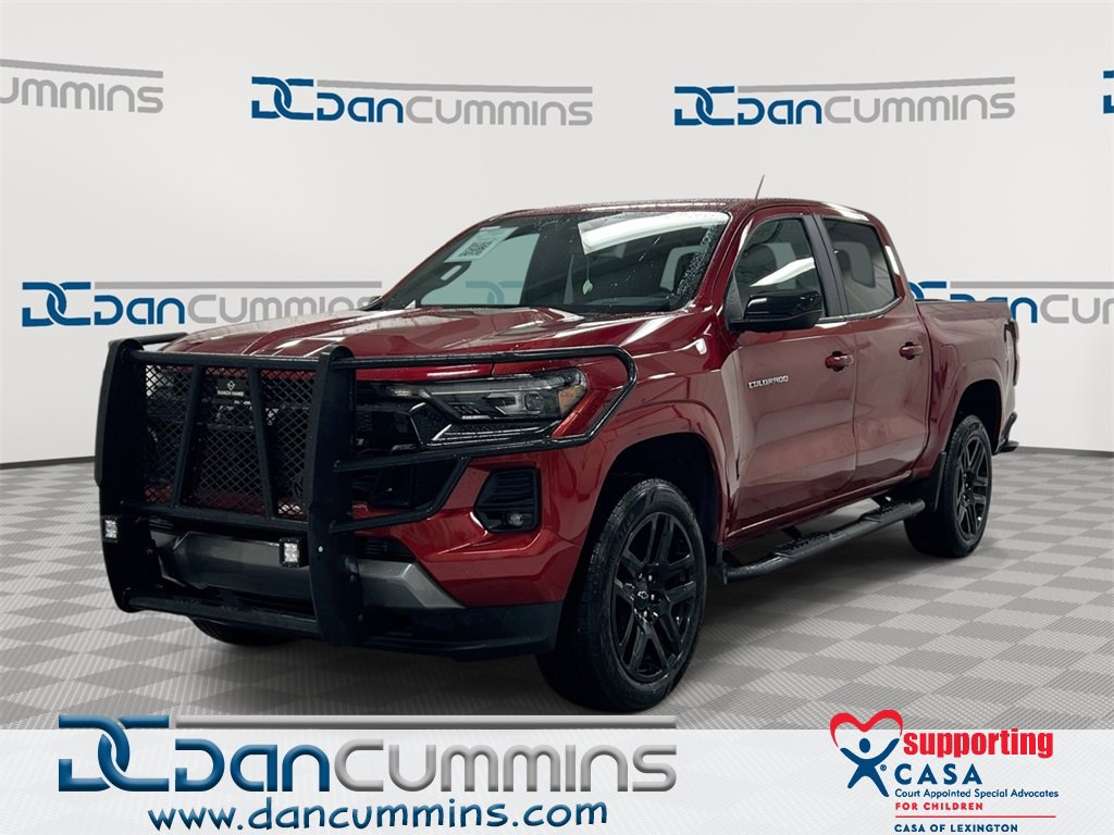Used 2024 Chevrolet Colorado Z71 w/ Z71 Convenience Package 2
