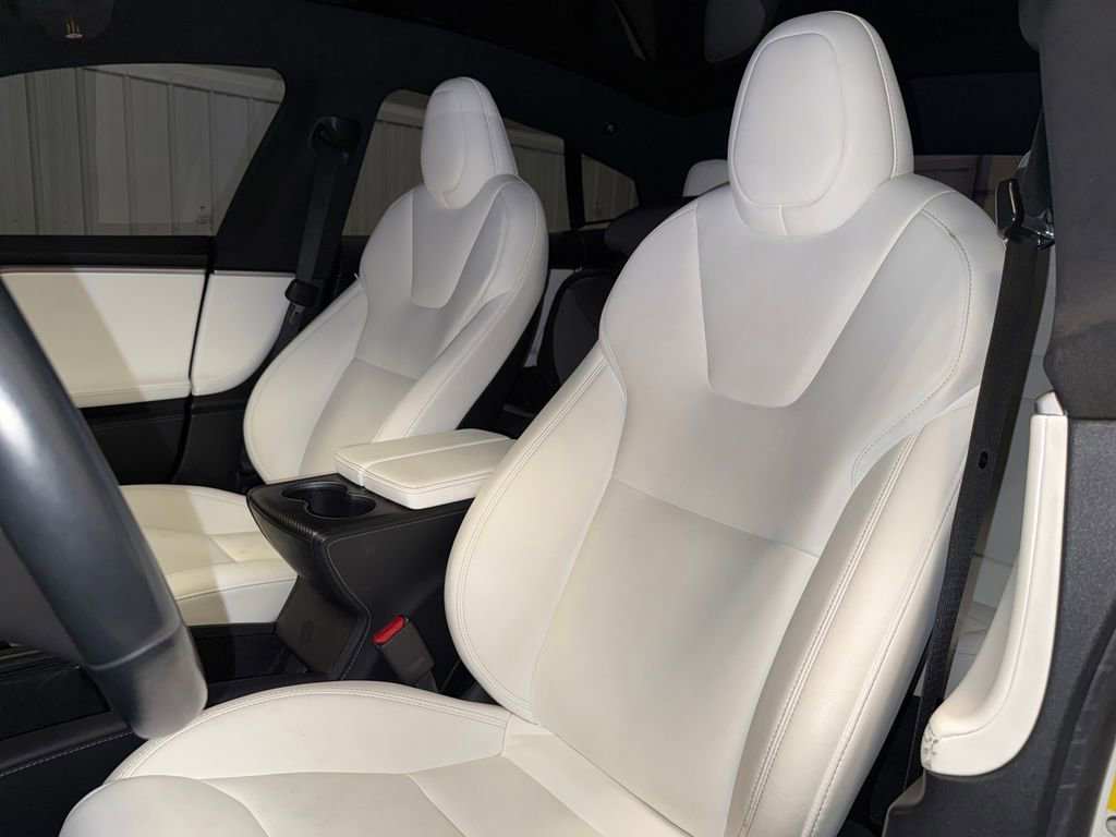 Used 2020 Tesla Model S Performance image 16