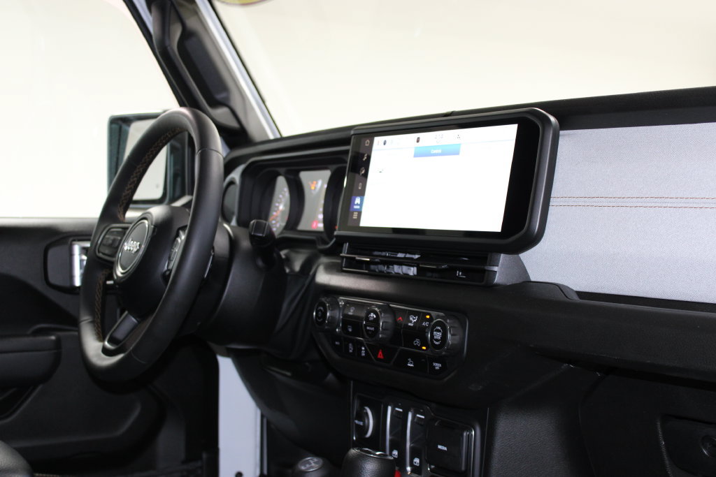Used 2024 Jeep Wrangler Sport AWD/4WD image 27