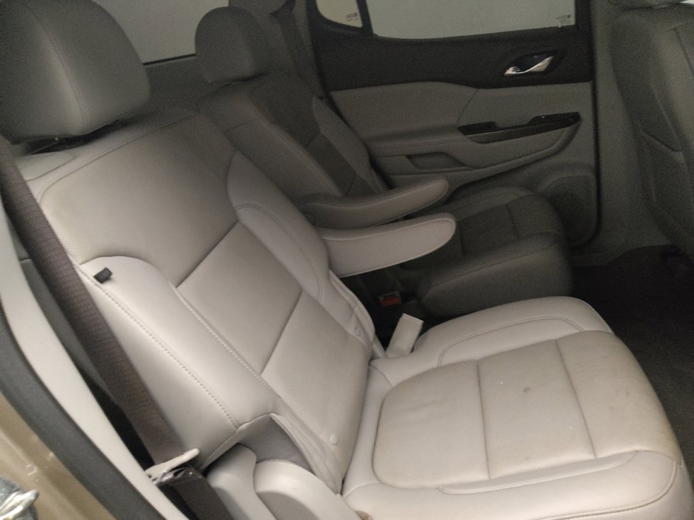 Used 2022 GMC Acadia SLT w/ Technology Package FWD image 19