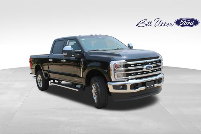 New 2026 Ford F250 Lariat w/ Chrome Package AWD/4WD video 2