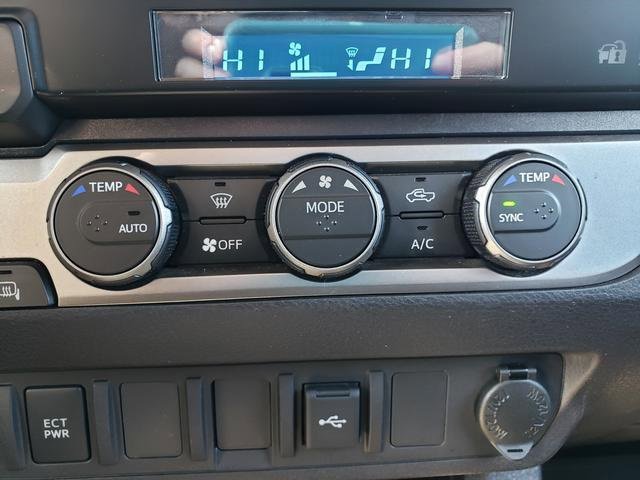 Used 2023 Toyota Tacoma SR image 17