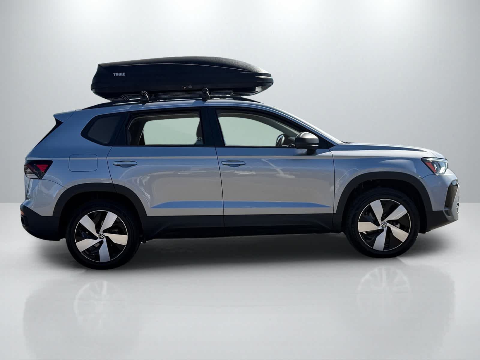 Used 2025 Volkswagen Taos S AWD/4WD image 8
