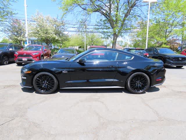 Used 2018 Ford Mustang GT Premium w/ GT Performance Package RWD image 3
