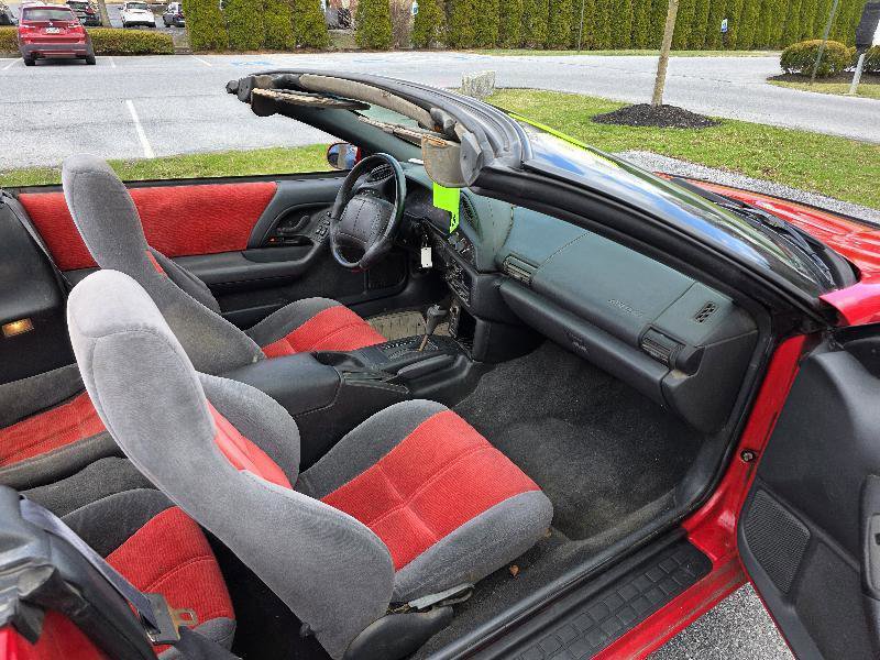 Used 1996 Chevrolet Camaro Z28 image 14
