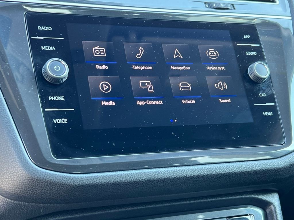 Used 2024 Volkswagen Tiguan Wolfsburg Edition image 21