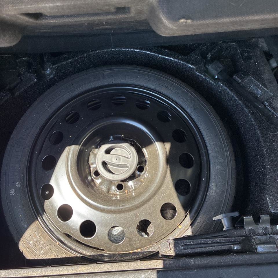 Used 2015 GMC Terrain SLE AWD/4WD image 29